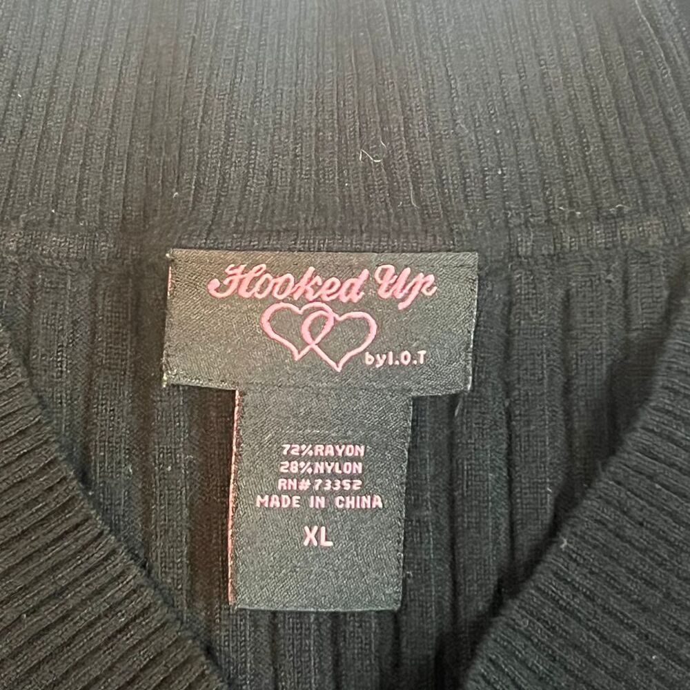 Hooked Up by IOT Sweater Juniors XL Rib Knit Preppy Classic Academic V Neck Top - Picture 6 of 13